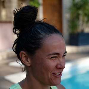 MARION, un responsable de club de yoga à La Ciotat